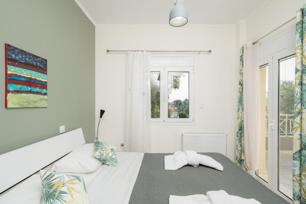Mtc-Sfs Apartment By The Sea And Airport Pórto Ráfti Esterno foto